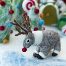 Load image into Gallery viewer, Gus + Mabel - Reindeer Ridge Habitat including Rudolph
