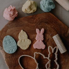 Load image into Gallery viewer, Kinfolk and Co. - Easter Eco Cutter ™ Set
