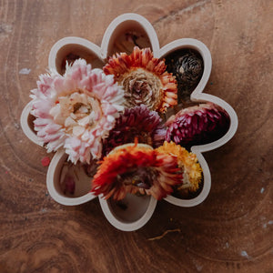 Kinfolk Pantry - Flower Eco Mould