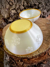 Load image into Gallery viewer, Beadie Bug Play - Snowflake Bowl - Mini
