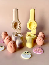 Load image into Gallery viewer, Beadie Bug Play - Chick Hatching Eco Press - Yellow
