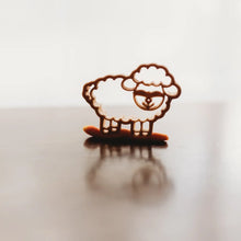 Load image into Gallery viewer, Kinfolk Pantry - Farm Eco Cutter Set
