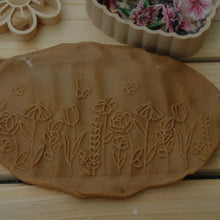 Load image into Gallery viewer, Kinfolk Pantry - Flower Dough Eco Roller
