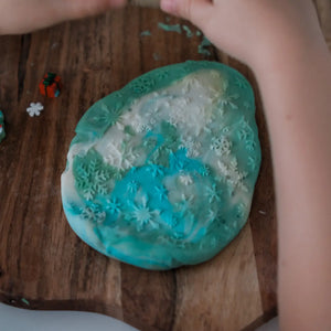 Kinfolk Pantry - Snowflake Dough Eco Roller