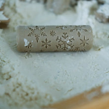 Load image into Gallery viewer, Kinfolk Pantry - Snowflake Dough Eco Roller
