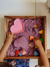 Load image into Gallery viewer, Beadie Bug Play - Heart Bio Tray
