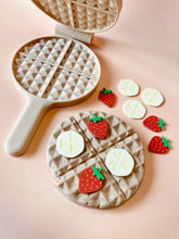 Load image into Gallery viewer, Beadie Bug Play - Eco Waffle Making Kit
