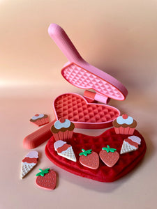 Beadie Bug Play - Eco Heart Waffle Press (Limited Edition)