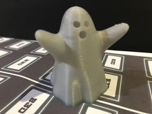 Load image into Gallery viewer, B3D - -glow in the dark- Halloween ghost
