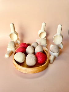 Beadie Bug Play - Eco Egg Press - Flowers
