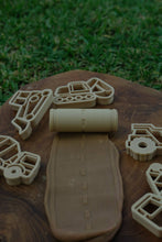 Load image into Gallery viewer, Kinfolk Pantry - Road Eco Roller
