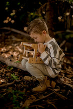 Load image into Gallery viewer, Qtoys - Wooden Microscope
