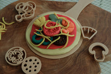 Load image into Gallery viewer, Kinfolk Pantry - Pizza Eco Cutter Set
