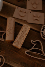 Load image into Gallery viewer, Kinfolk Pantry - Magic Potion Roller - Eco Pattern Playdough Roller

