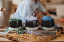 Load image into Gallery viewer, The Saltwater Collective - Blue Lagoon Saltwater Fizz - Medium potion bubbles
