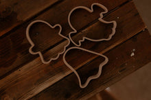 Load image into Gallery viewer, Kinfolk Pantry - Ghost Stamp and Cutter Set - Halloween Eco Playdough Tool
