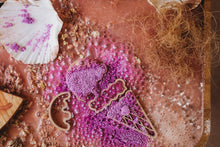 Load image into Gallery viewer, The Saltwater Collective - Mermaid Waters Saltwater Fizz - Medium potion bubbles
