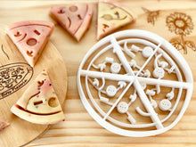 Load image into Gallery viewer, Beadie Bug Play - Pizza Making Kit

