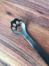 Load image into Gallery viewer, Paw Print Spoons for Play
