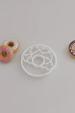 Load image into Gallery viewer, Beadie Bug Play - Donut Bio Cutter
