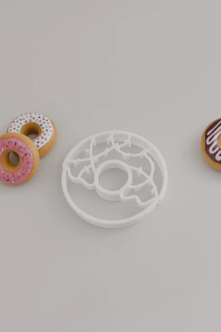Beadie Bug Play - Donut Bio Cutter