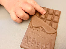 Load image into Gallery viewer, Beadie Bug Play - Chocolate Bar Play Food
