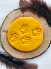Load image into Gallery viewer, Paw Print Stamp - Standard
