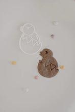 Load image into Gallery viewer, Beadie Bug Play - Chick Hatching Bio Cutter

