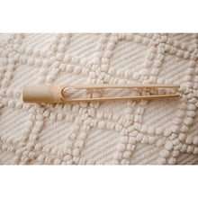 Load image into Gallery viewer, Qtoys -  Bamboo Tongs
